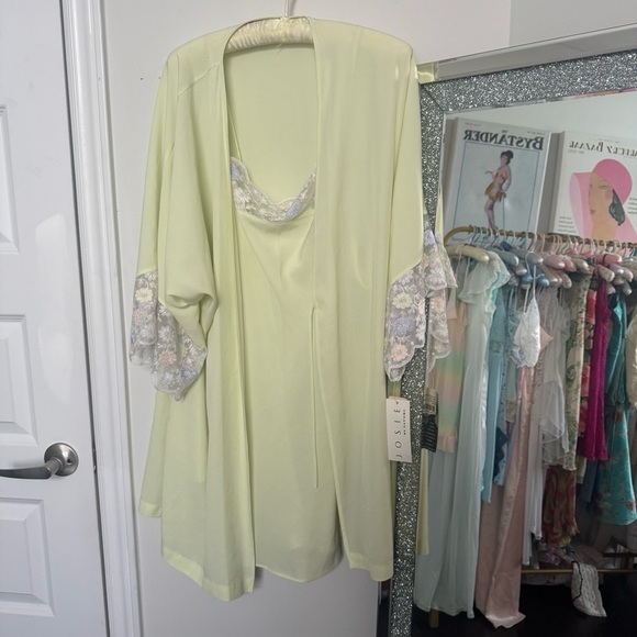 NWT Vtg Josie Natori Deadstock Lace Robe w slip Cottage Fairycore coquette S - Picture 2 of 8
